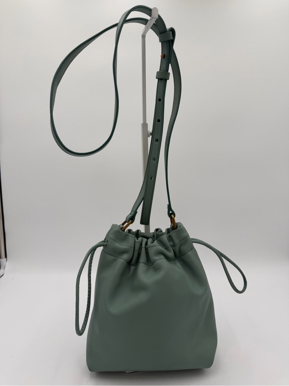 Fossil Gigi Leather Drawstring Crossbody ZB1526